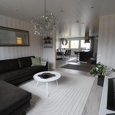 Luxury In The Heart Of Pello