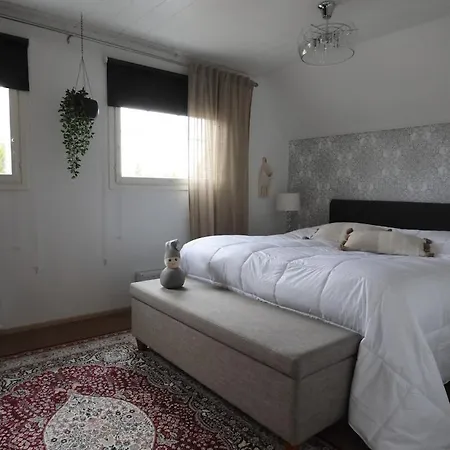 Apartman Luxury In The Heart Of Pello
